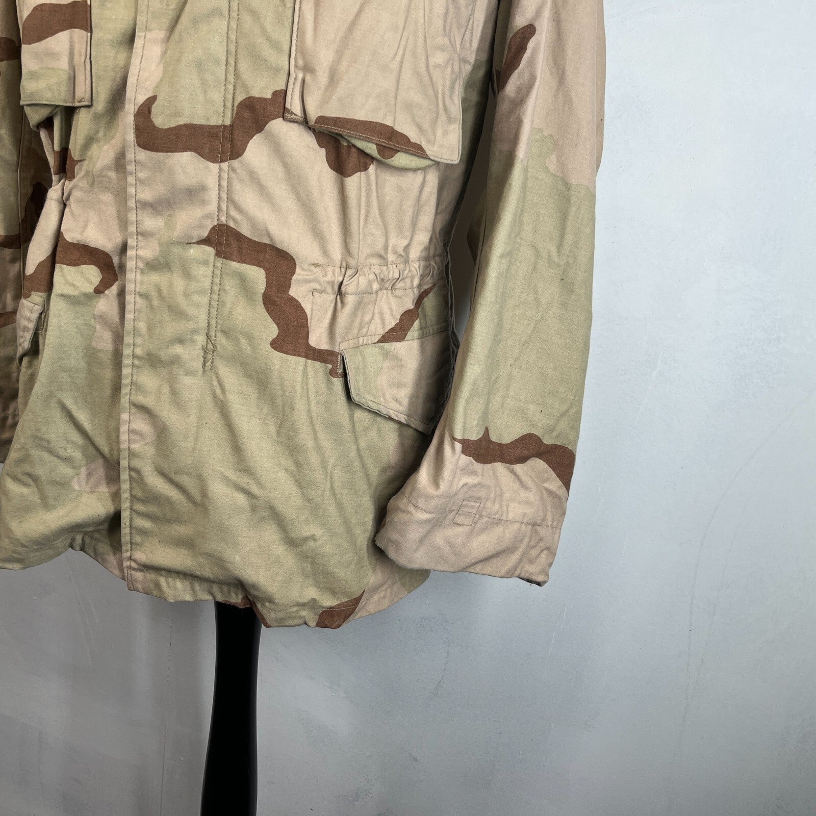 US Army Surplus Issue DCU Desert Camo Tri Colour M65 Cold Weather Jacket Medium-Regular