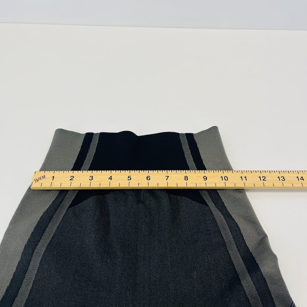 Sweaty Betty Yoga & Run Leggings 7/8 Length in Black/Gray Block Print size Small