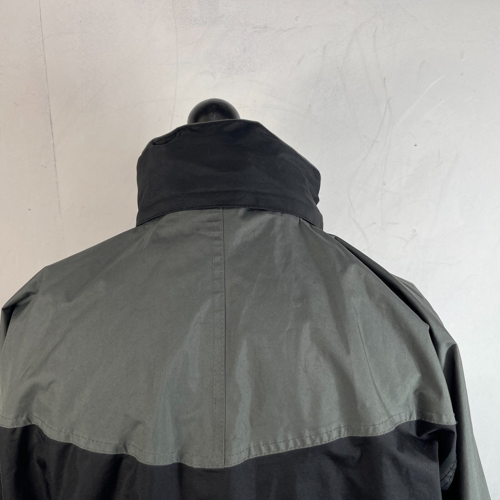 Trojan Men's Waterproof Raincoat Jacket with Hood size Medium Black & Grey