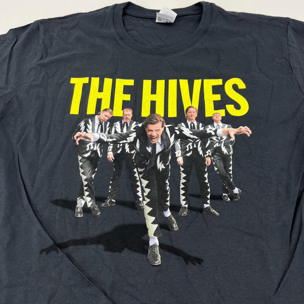 The Hives Band T-Shirt - Retro 90s Swedish Rock Band Unisex Tee size Medium