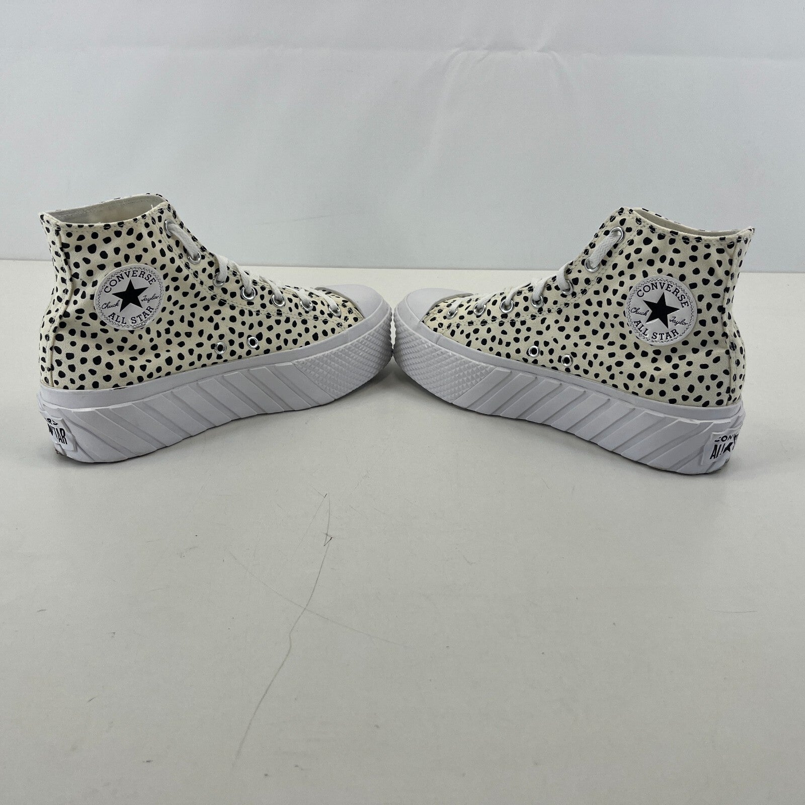 Converse Chuck Taylor All Star Platform Trainers Cheetah Print & White UK size 8