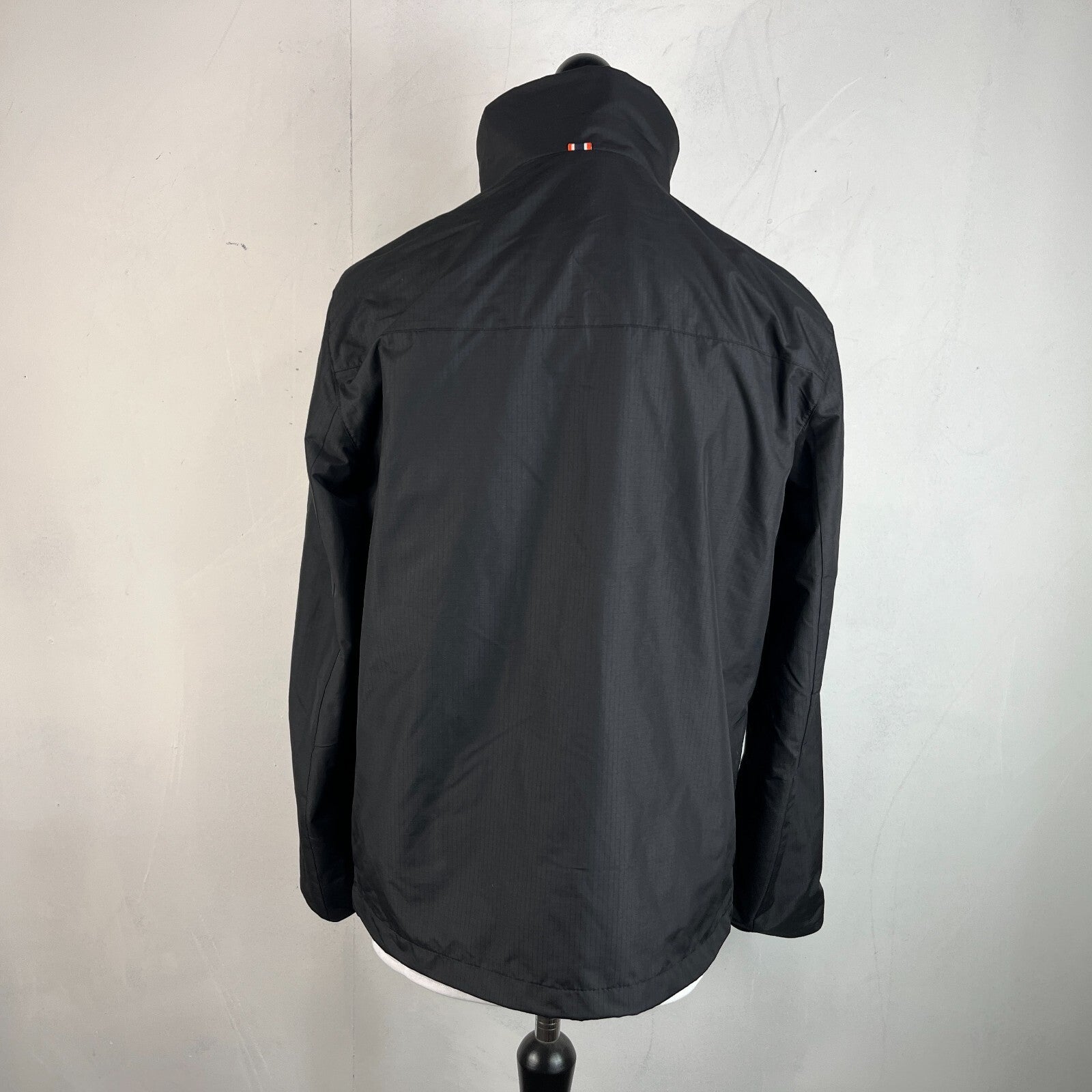 Superdry Men's Softshell Windbreaker Jacket in Black Ripstop UK size M