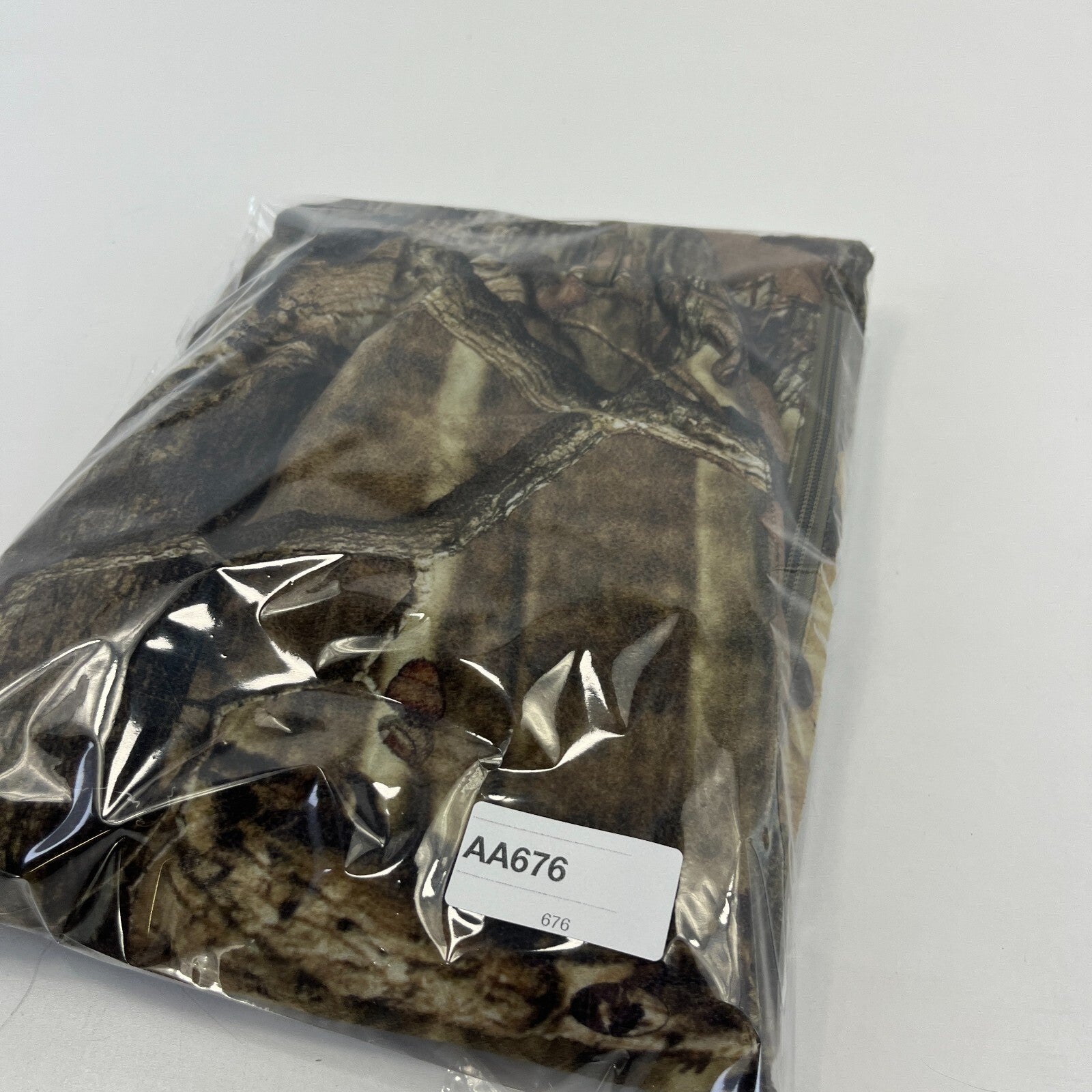 Mossy Oak Cargo Hunting Pants Youth size L (10/12) Real Tree Leaf Camo