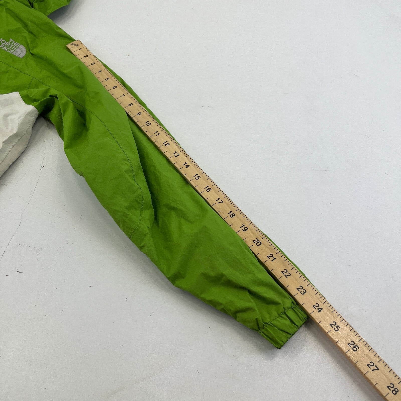 North Face Jacket Women's Medium Green Hyvent Windbreaker Hood Rain Coat Lady