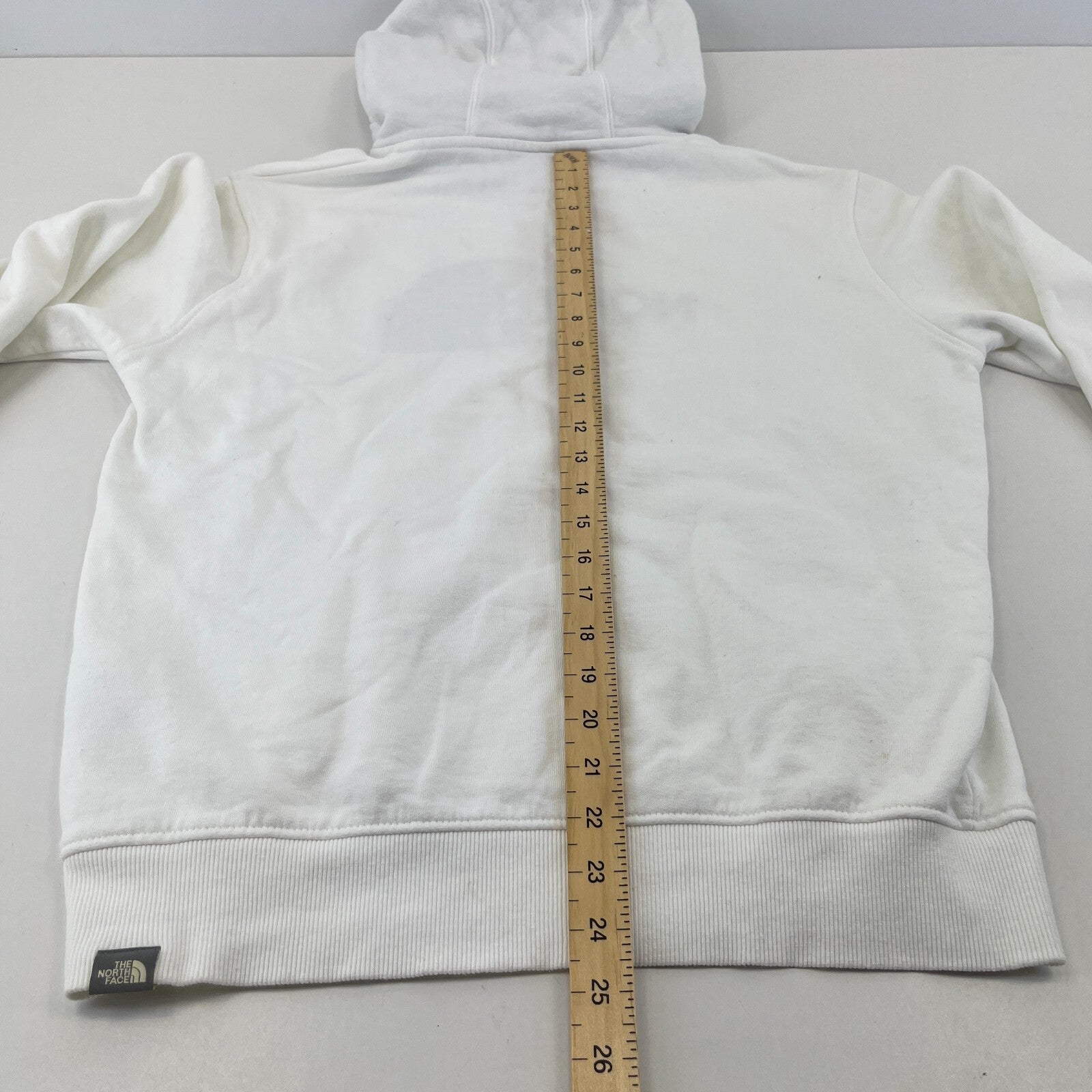 The North Face Men's White Pullover Hoodie size M Spellout Logo Outdoor