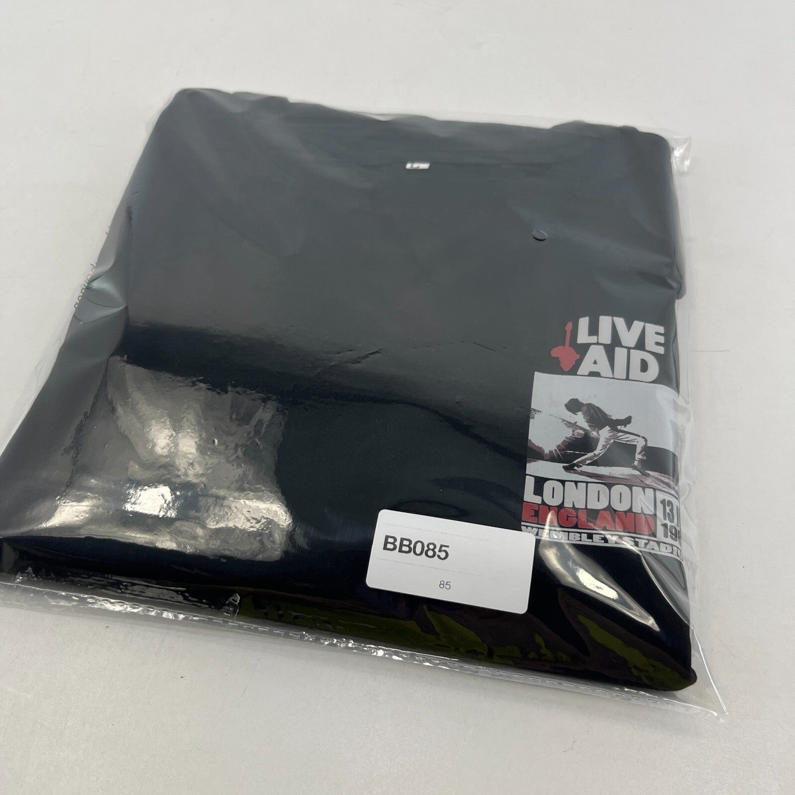 Live Aid 1985 T-Shirt in Black with Back Print Women's size Large