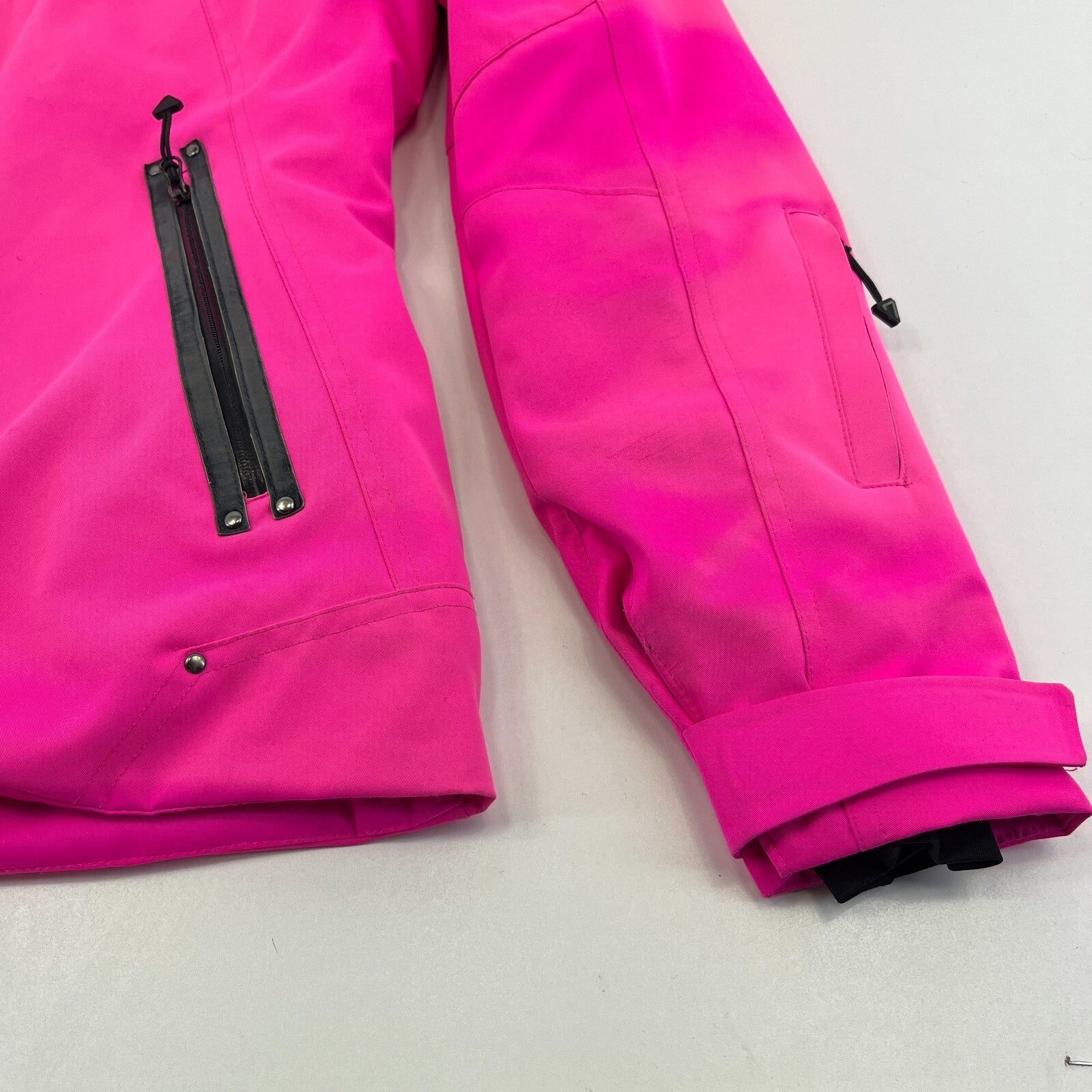 Degre 7 Women's Ski Jacket in Bright Pink with Faux Fur Fringe Hood size 38/S