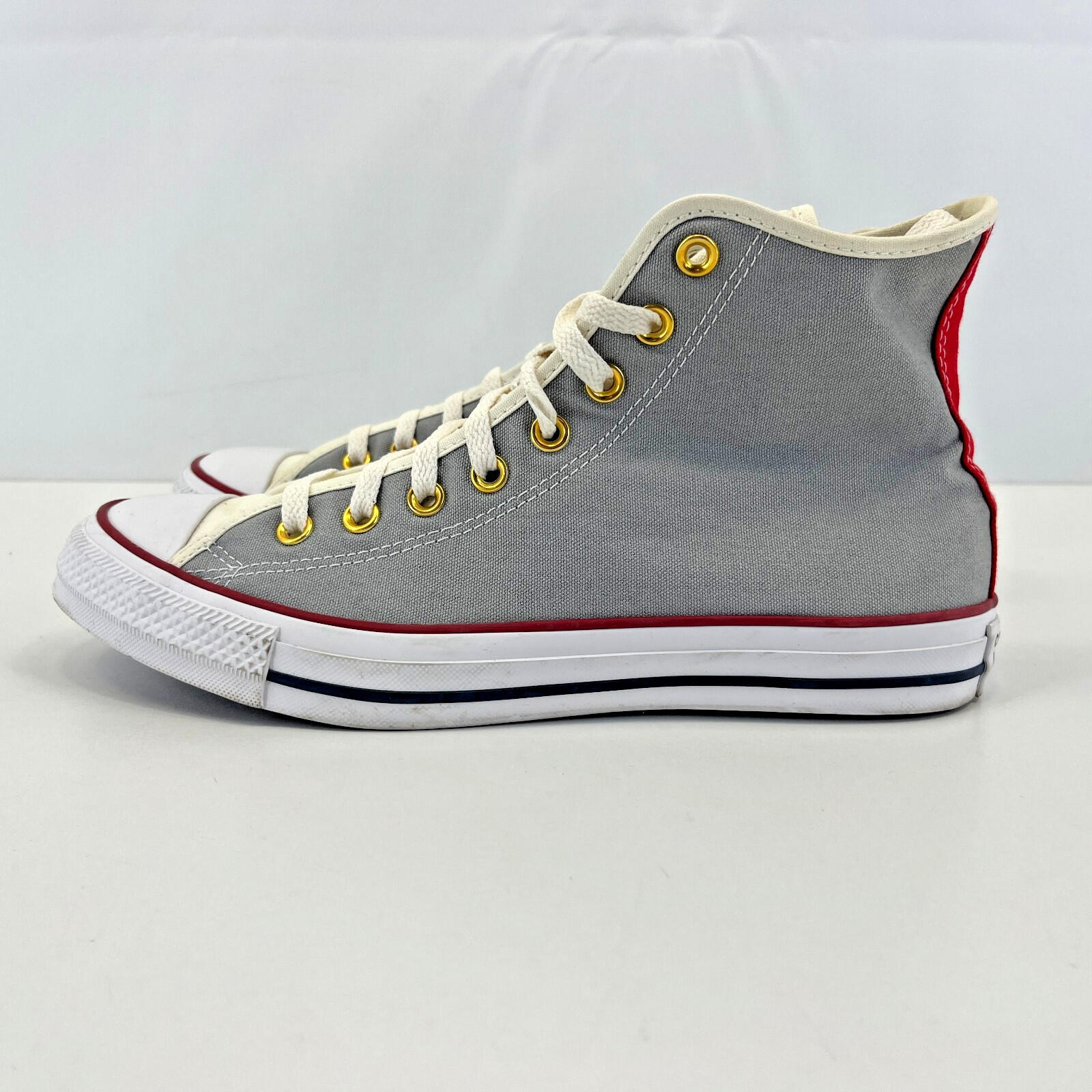 Converse Hi Top Trainers in Grey White Red UK size 8.5 - Near Mint