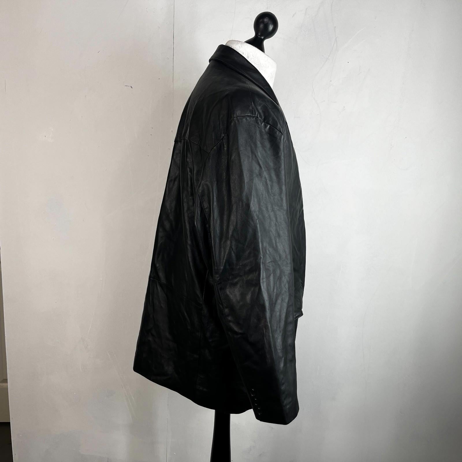 Calculus London Men's Soft Leather Jacket in Black size 2XL