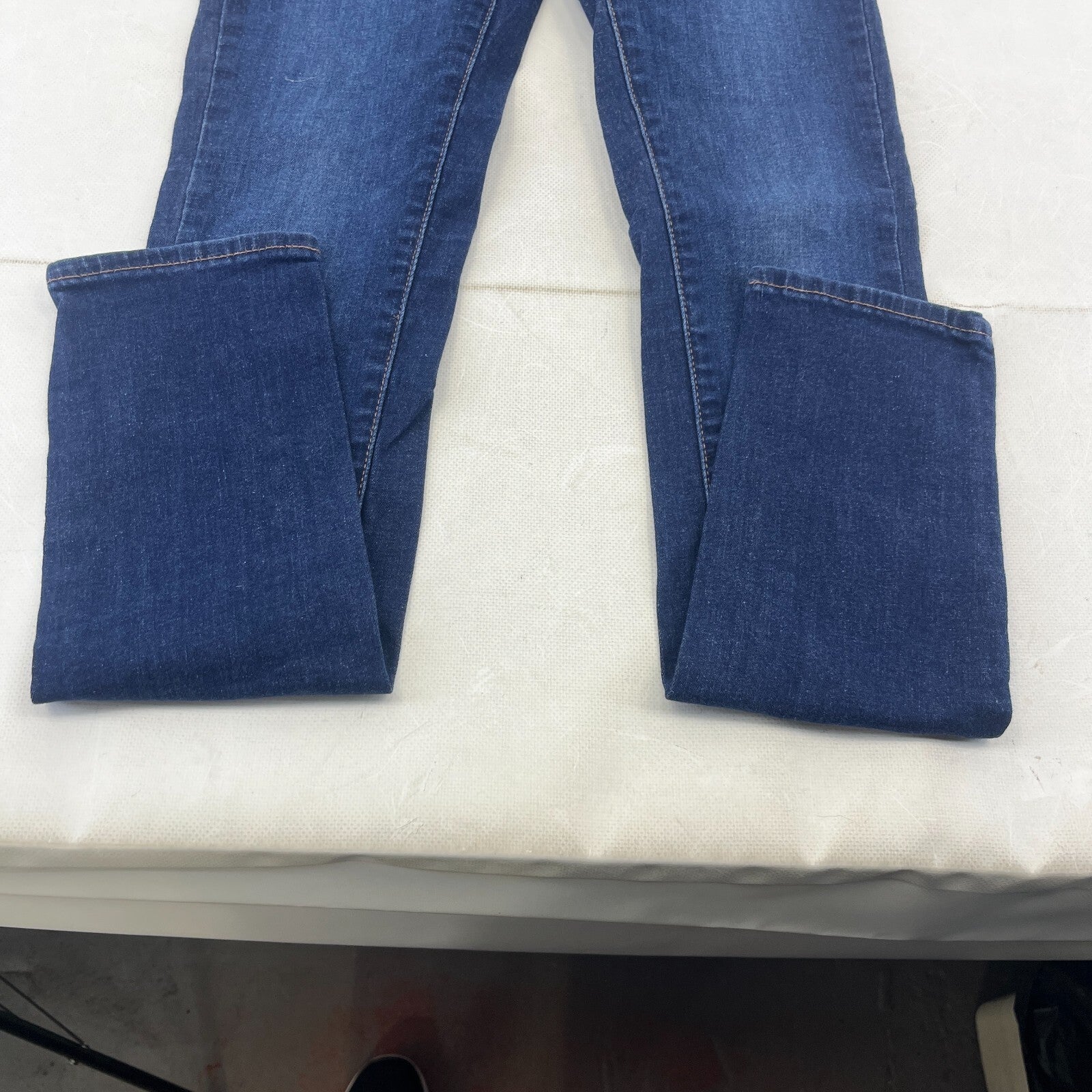 Levis Slimming Skinny Jeans Navy Blue Denim Women's W28" L30"