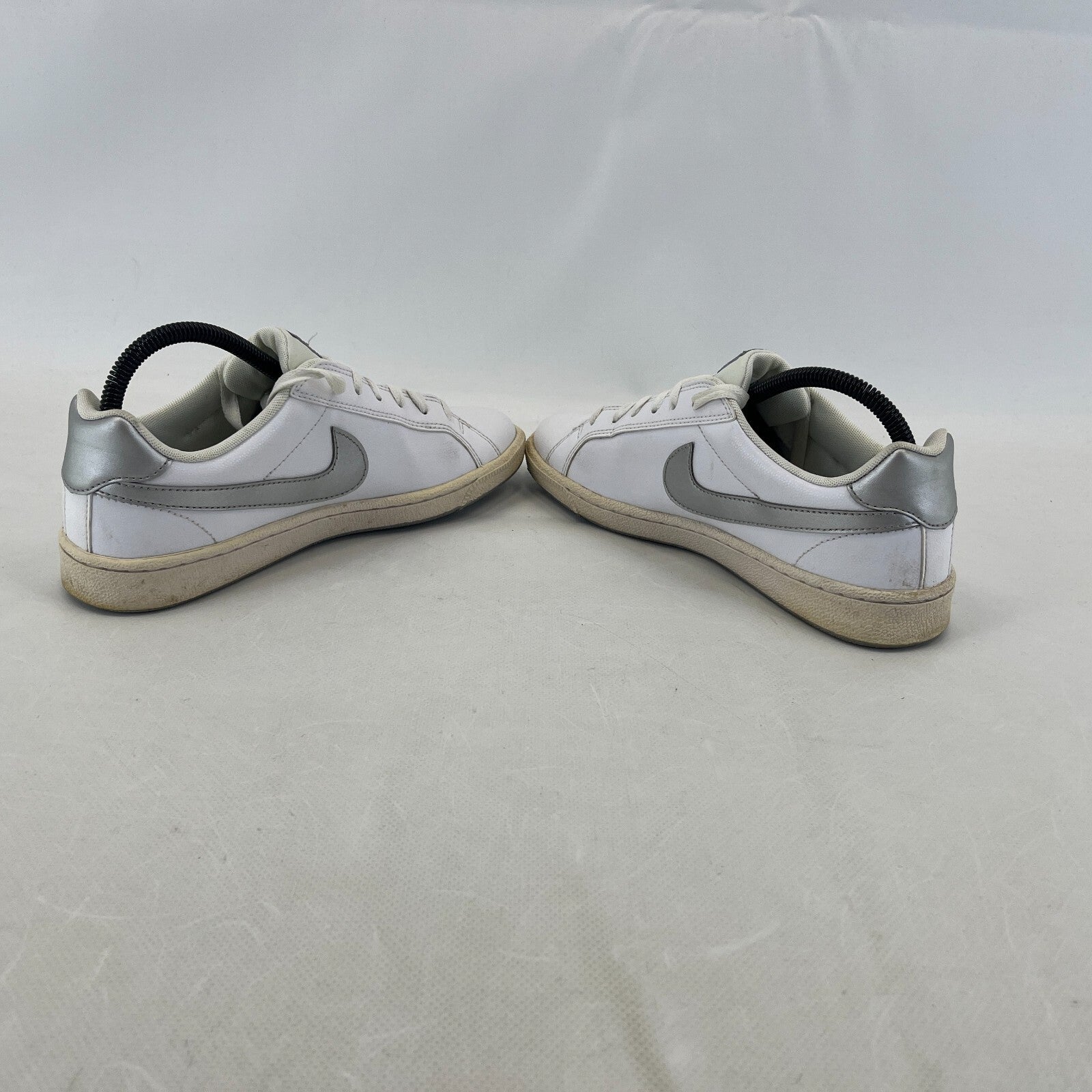 Nike Court Majestic White Trainers Size UK 5 Leather Low Trainers 454256-114