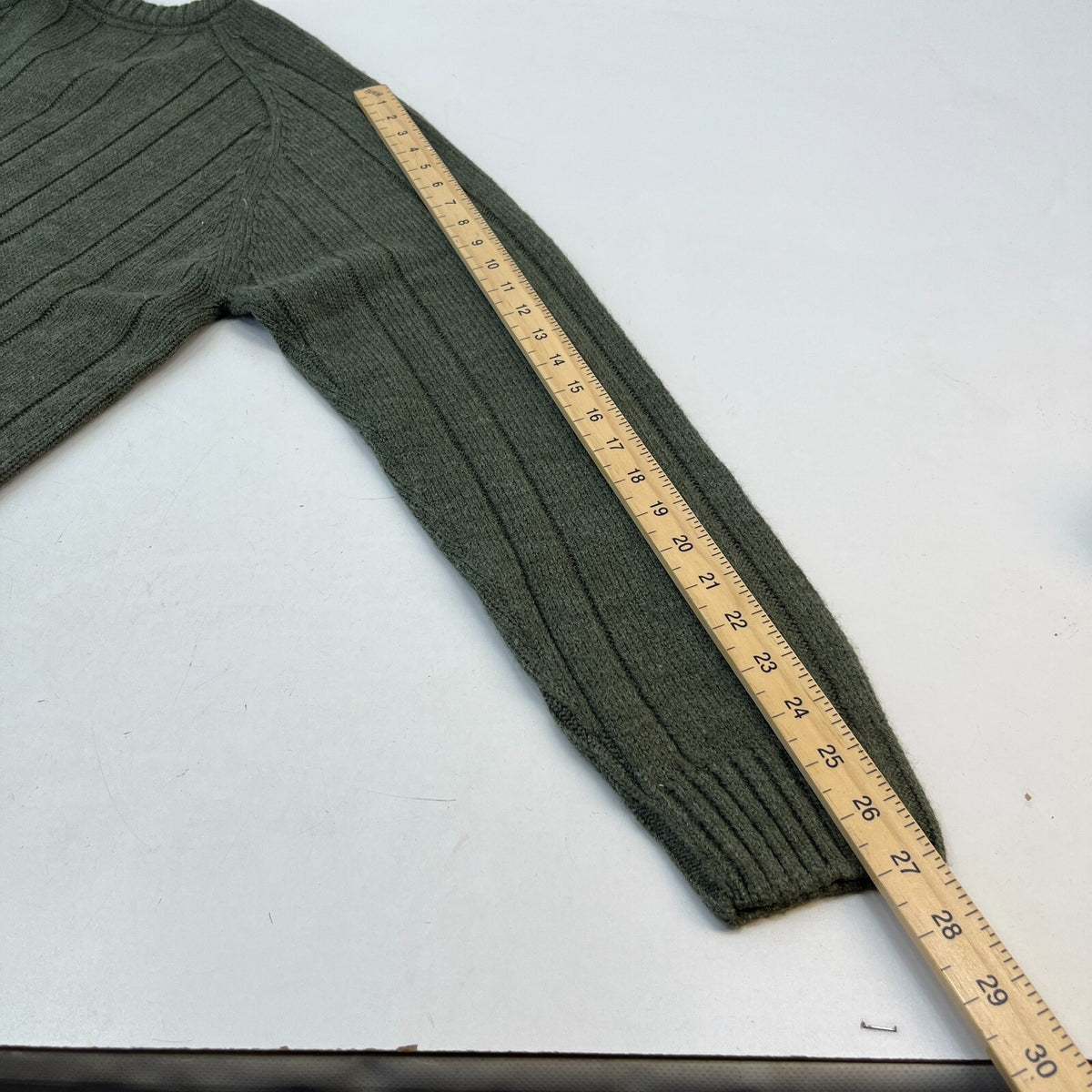 PG Field Men’s Jumper Dark Green Cable Knit Chunky V-Neck Sweater size Large