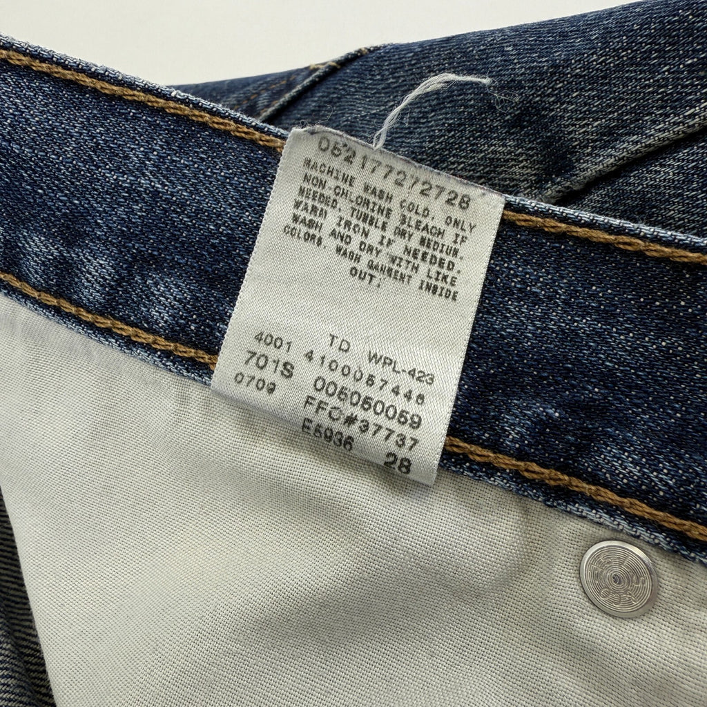 Vintage Levi's 505 Straight Jeans Men's W36" L30" Blue Denim Levi Strauss