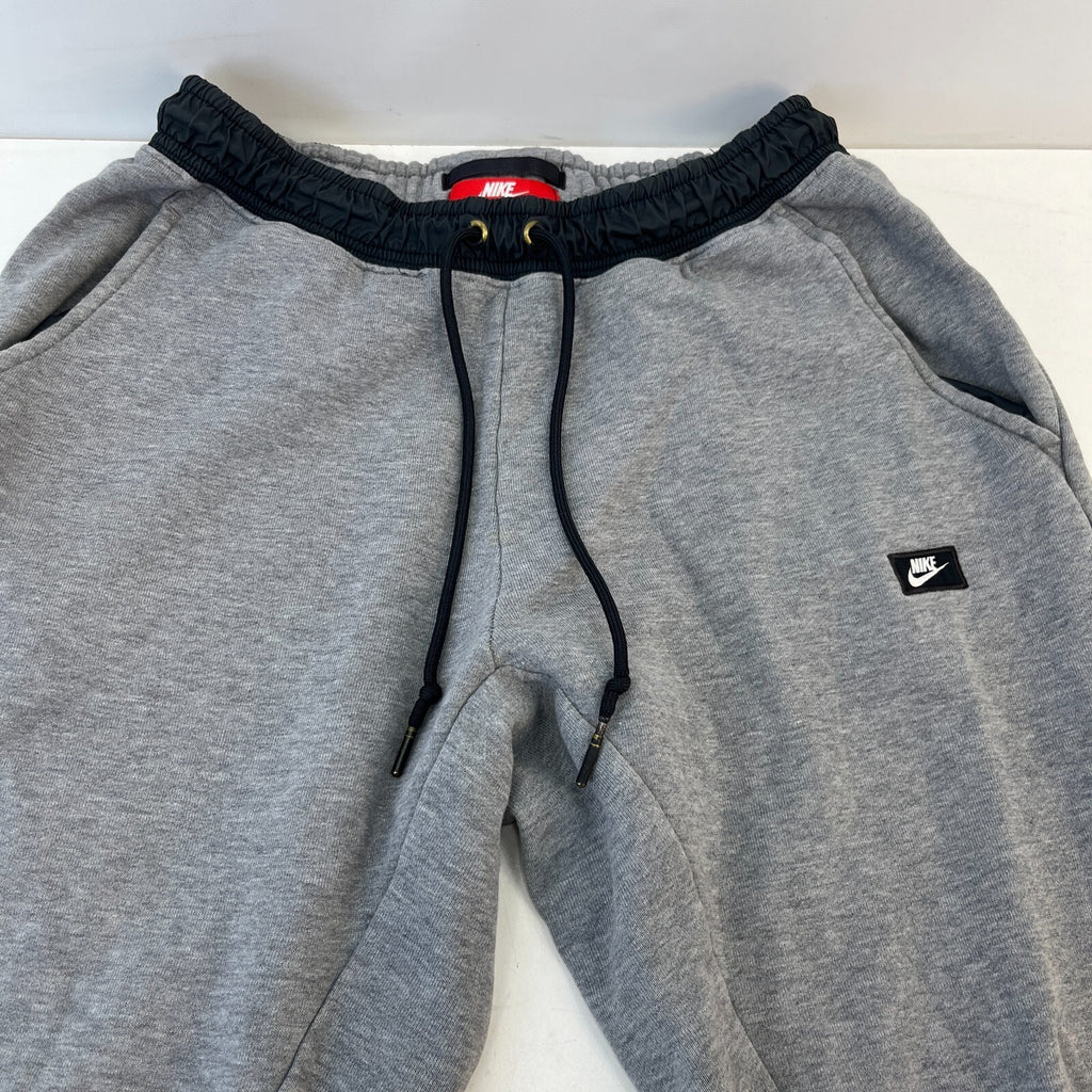Nike Mens Jogger Trousers size M Grey Activewear Elastic Drawcord Leg L27"