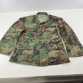 Vtg US Air Force Military Jacket Men's size Small-Short Green Camo Field Army
