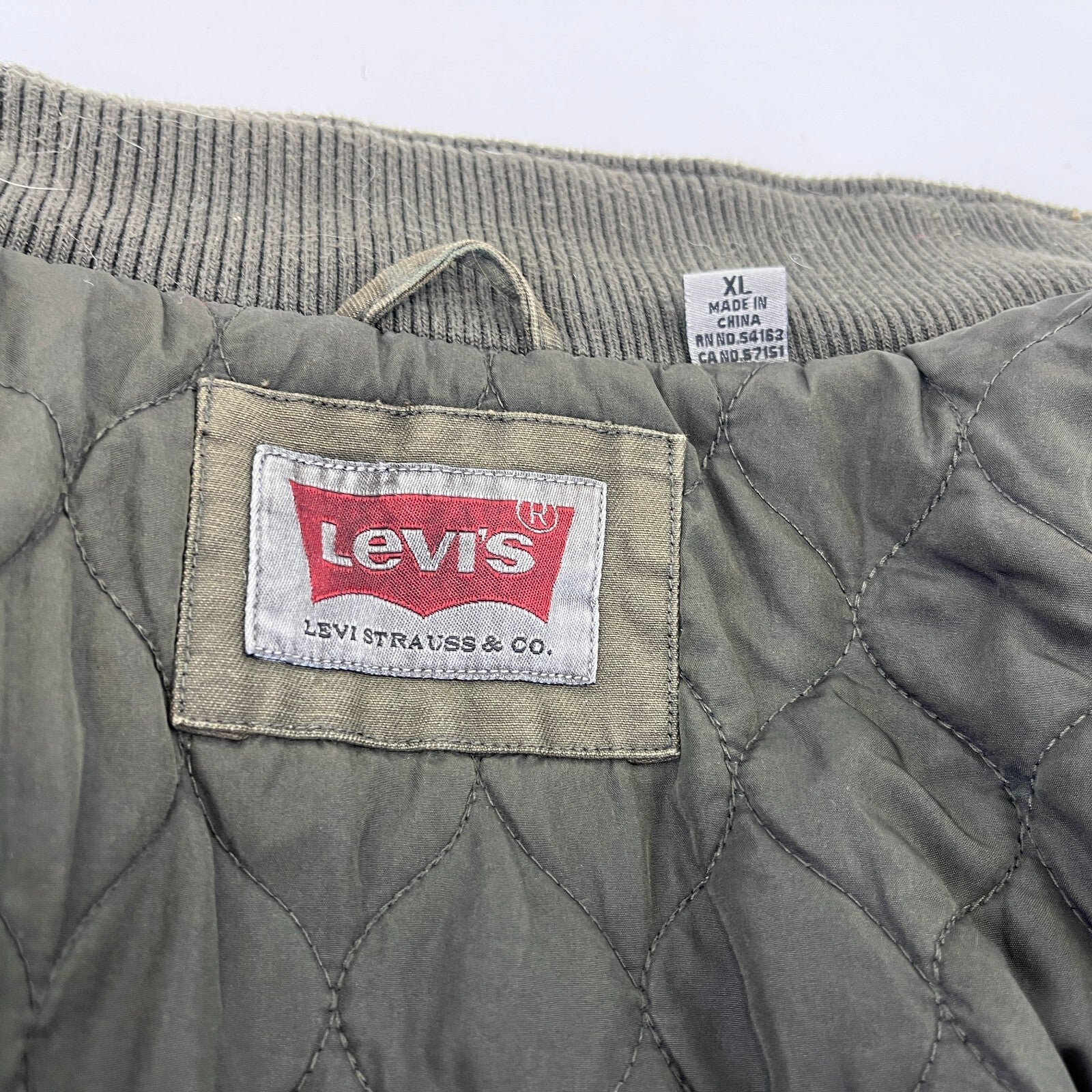 Levi's Vintage Quilted Cotton Khaki Bomber Trucker Jacket Mens size XL