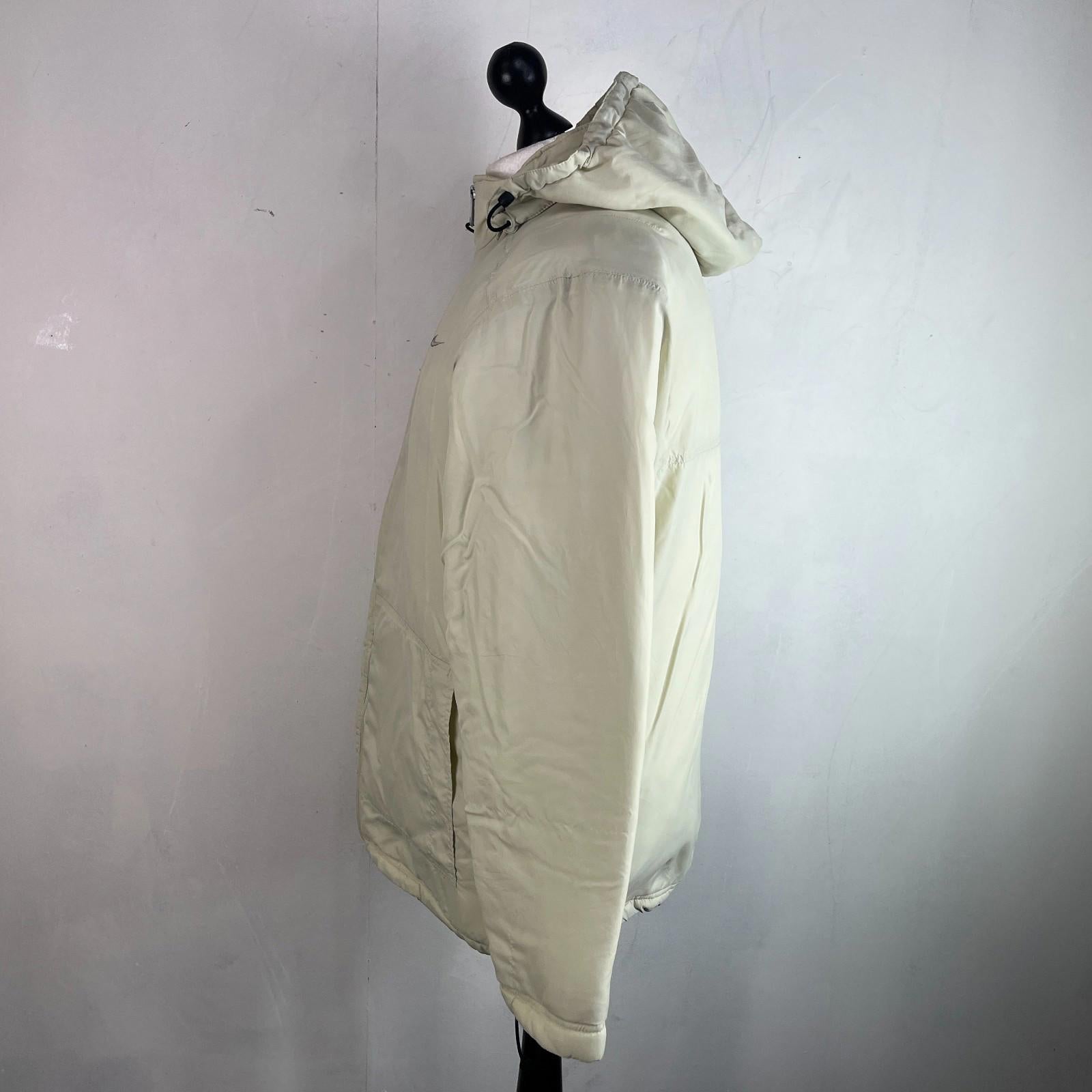 Nike Jacket Men's Quilt Lined Insulated Coat with Removable hood in Cream size M