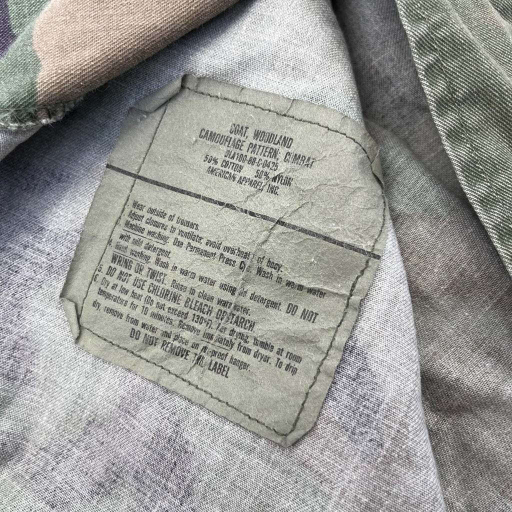 Vtg US Air Force Military Jacket Men's size Small-Short Green Camo Field Army