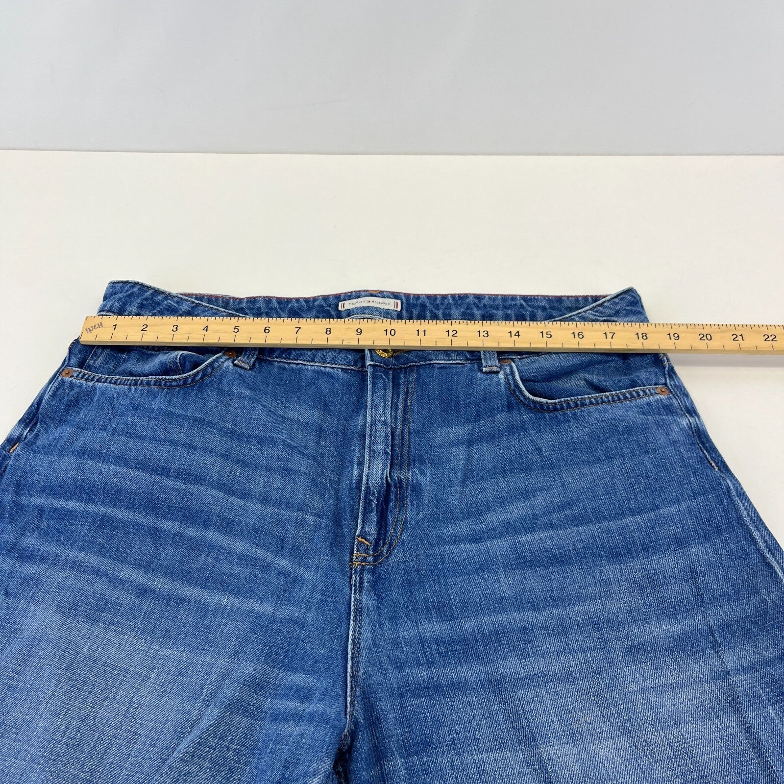 Tommy Hilfiger Womens High Rise Wide Leg Jeans UK size 16 W33" L30" Mid Blue