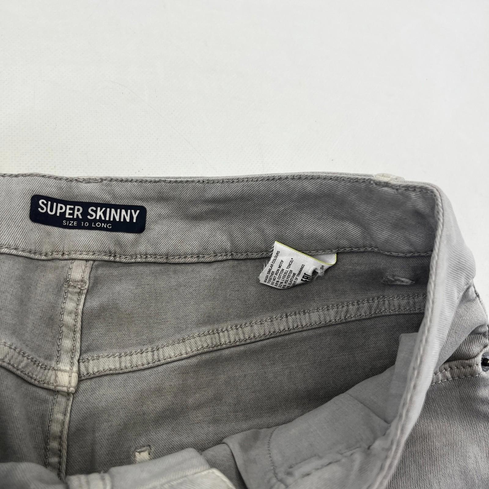Marks & Spencer Light Grey Super Skinny Jeans - UK size 10L - BNWOT