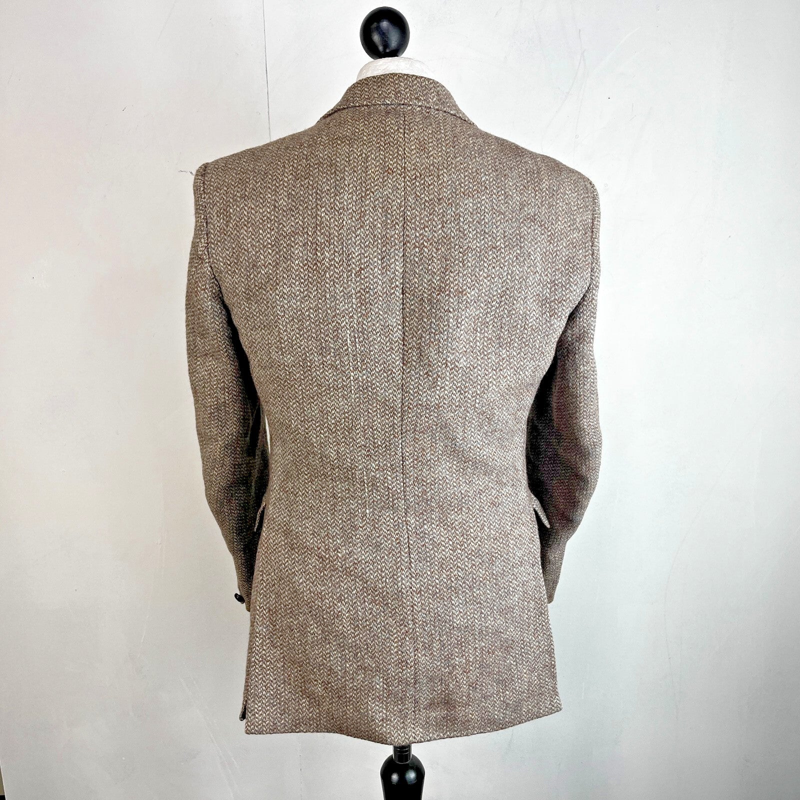 John Lewis Harris Tweed Herringbone Blazer Sport Coat Jacket Beige size 40R