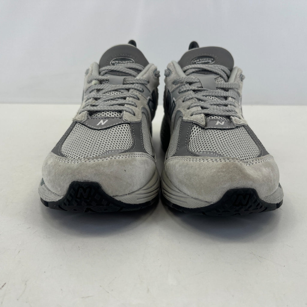 New Balance 2002R Trainers Grey Suede Leather & Mesh size UK 6.5 EU 40