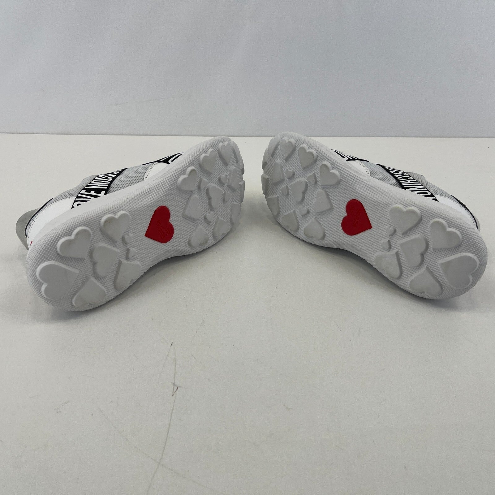 Love Moschino Heart Trainers size UK 5 EU 3 Women Low Top Slip On White Sneakers