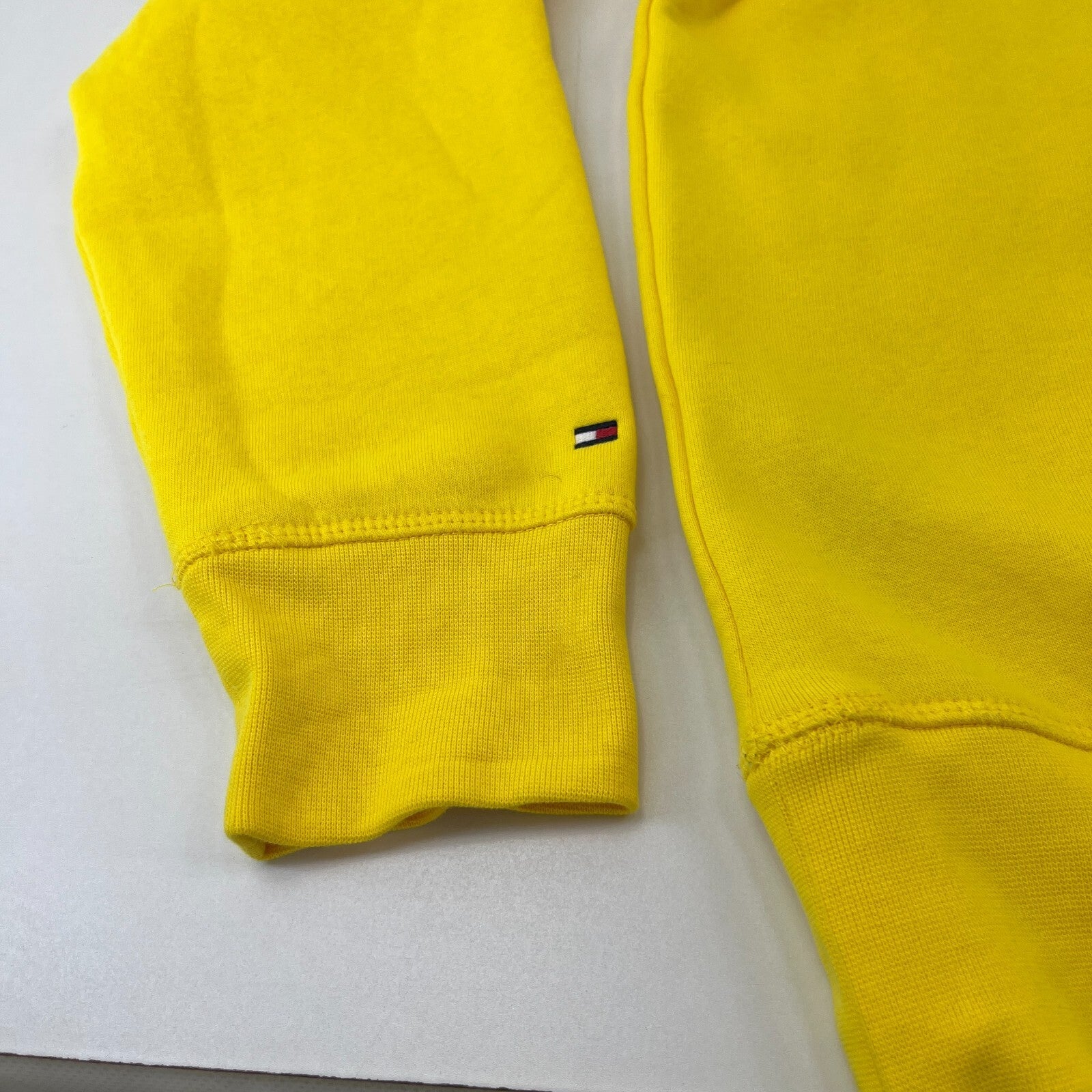 Tommy Hilfiger Mens Bright Yellow Embroidered Hoodie Sweater size XL Cotton