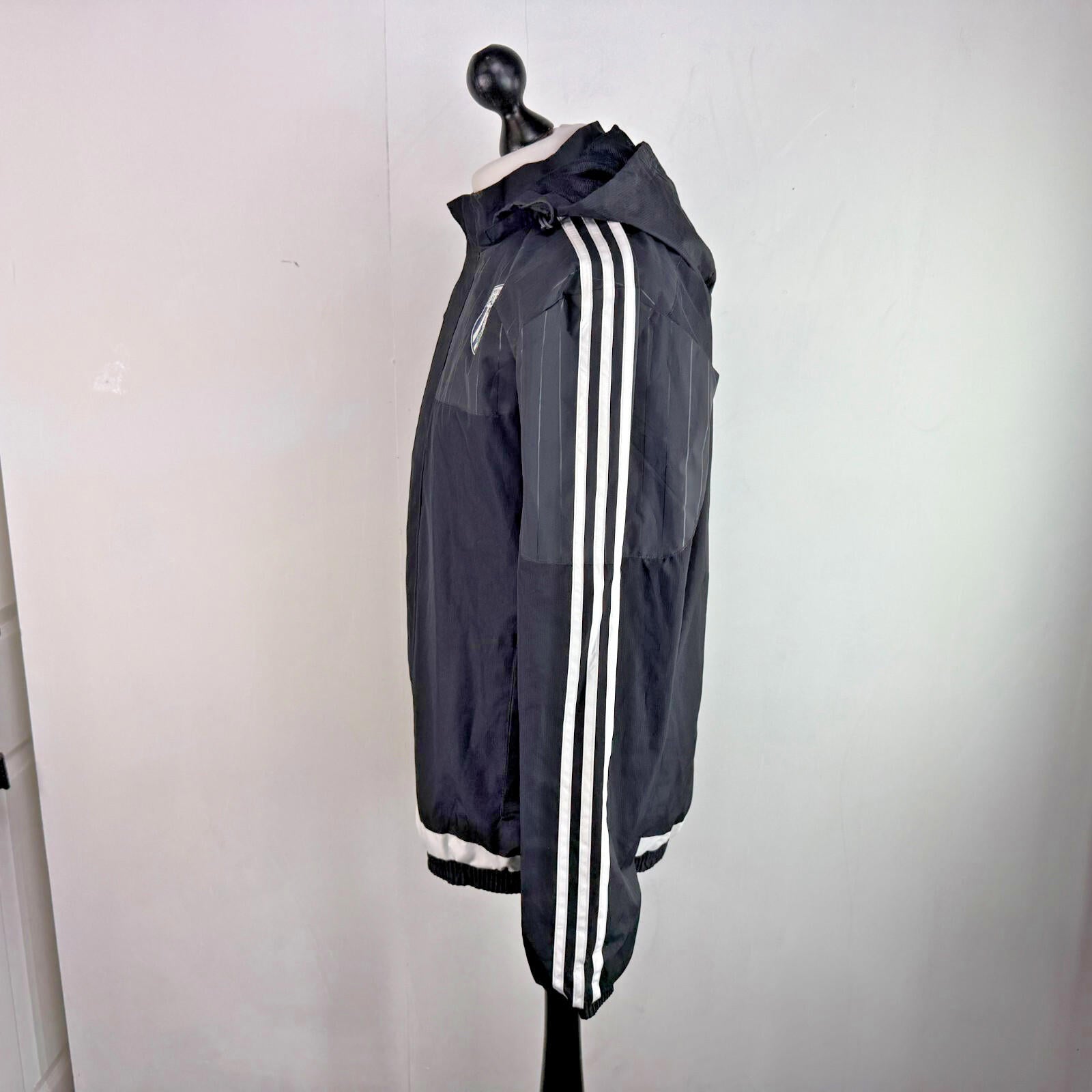 Adidas West Bromwich Albion WBA Jacket size M Black Hooded Training Windbreaker