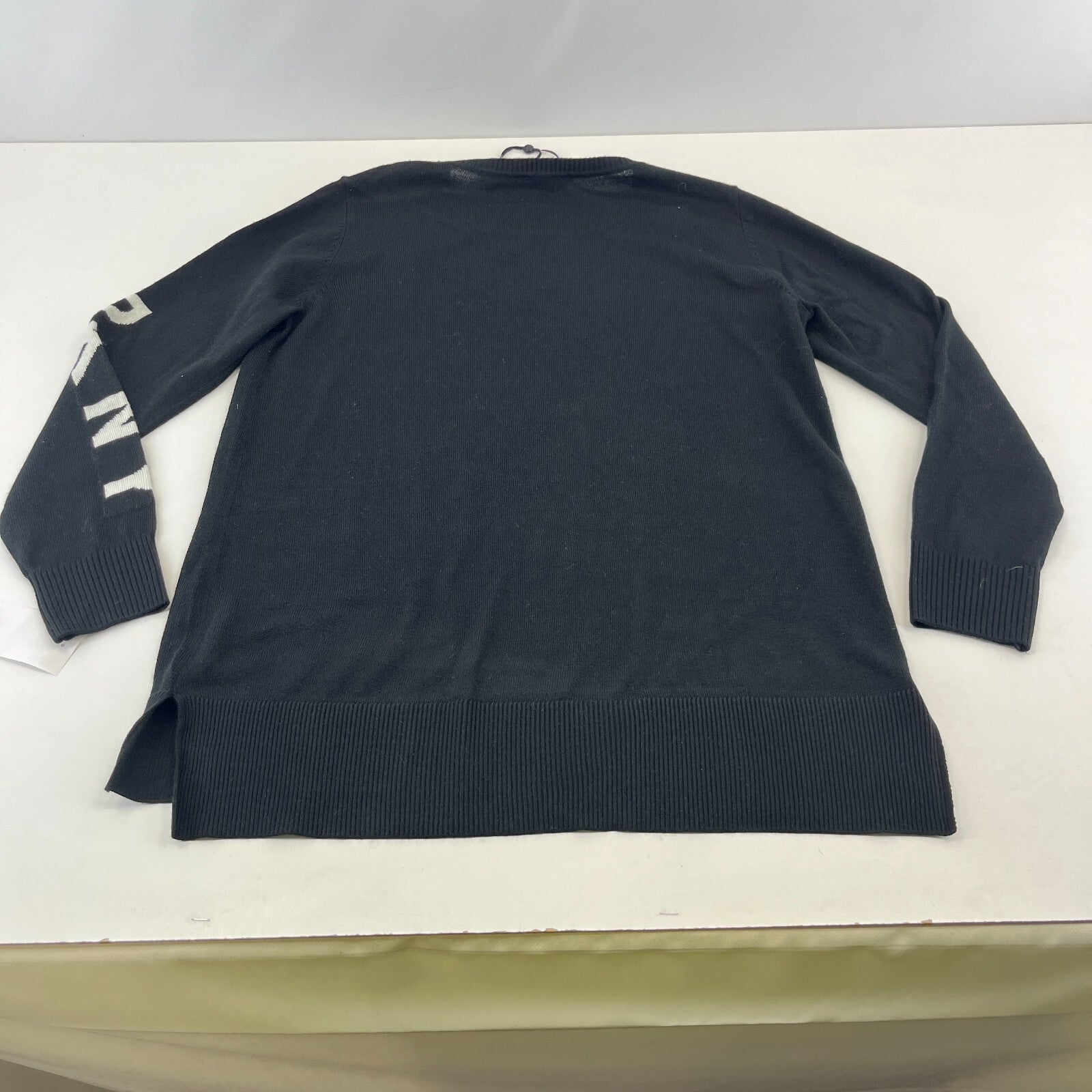 DKNY Women's Tight Knit Jumper Sweater size Large in Black with Spellout
