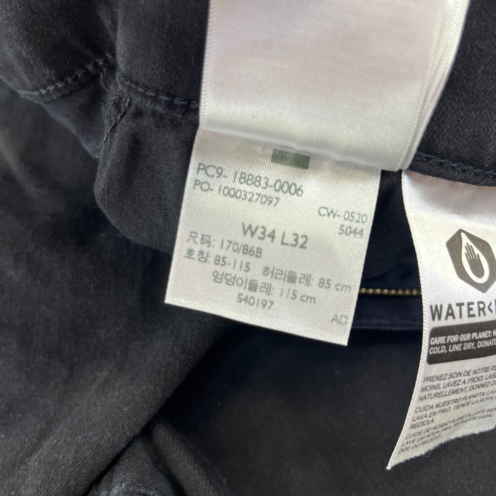 Levi’s 724 High Rise Straight Jeans in Black W34 L32
