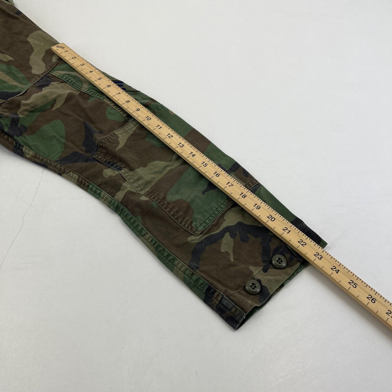 Vtg US Air Force Military Jacket Men's size Small-Short Green Camo Field Army