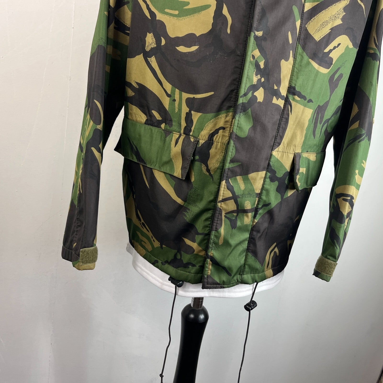 Highlander Military Waterproof Jacket Mens British Army DPM Green Camo Size XS