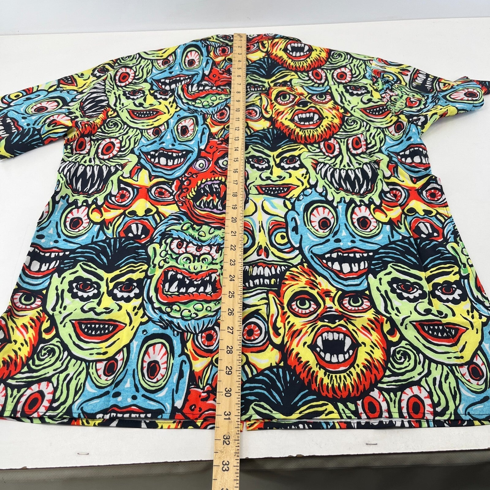Gloomy Bear AOP Short Sleeve Shirt Horror Monsters Print size XL - Sh*te Shirt