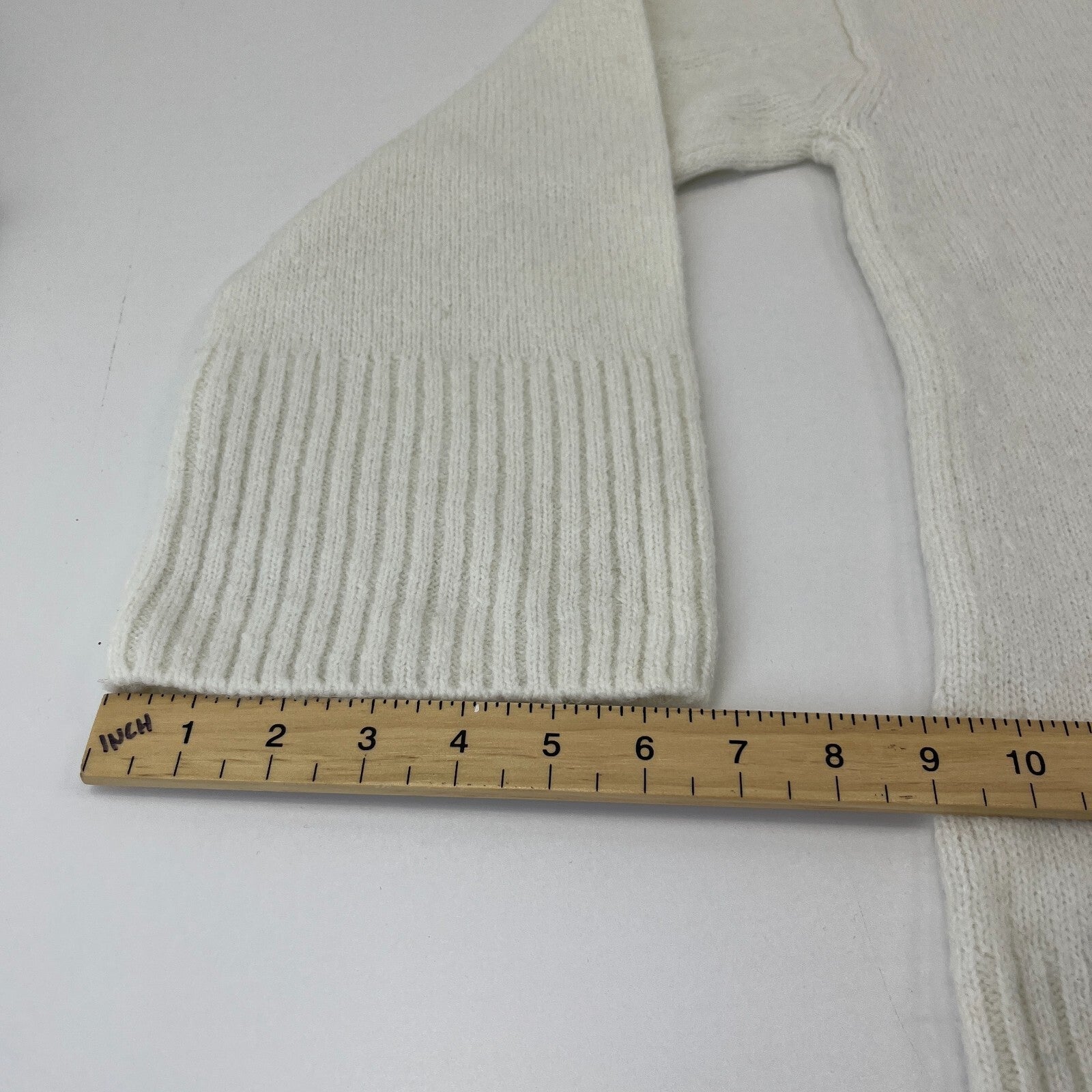 Sweaty Betty Alpine Wool Crew Neck Jumper Sweater in Lily White size S Alpaca