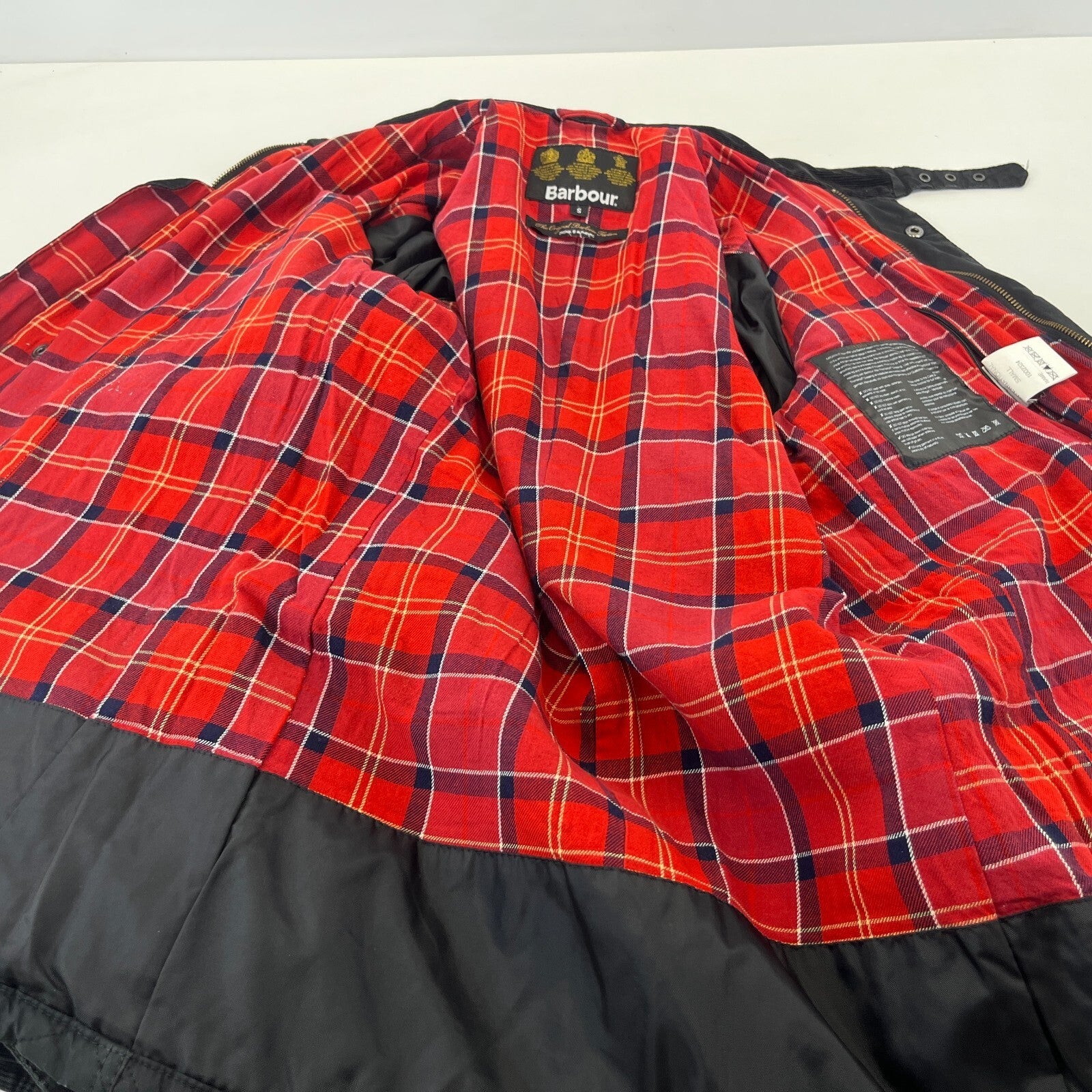 Barbour International Quilted Waxed Cotton Jacket Black with Belt Band Collar S