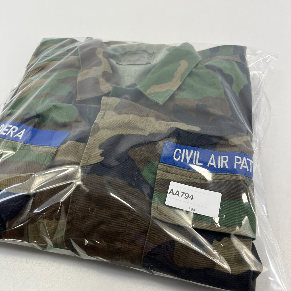 Original US Civil Air Patrol Uniform Jacket with Badges Camo Green Small X-Short