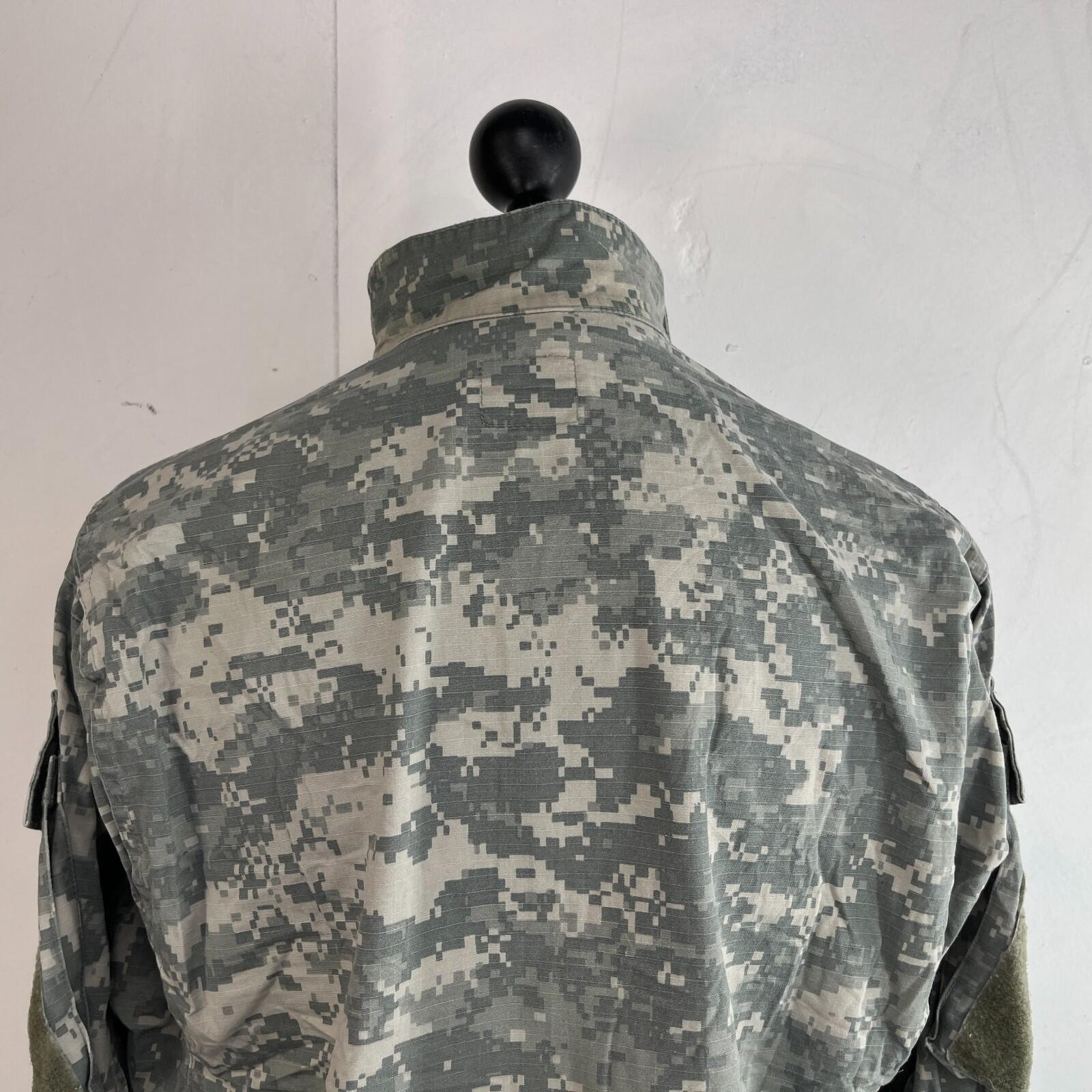 US Military Combat Jacket Mens size Medium Short Hot Weather Digital Camo