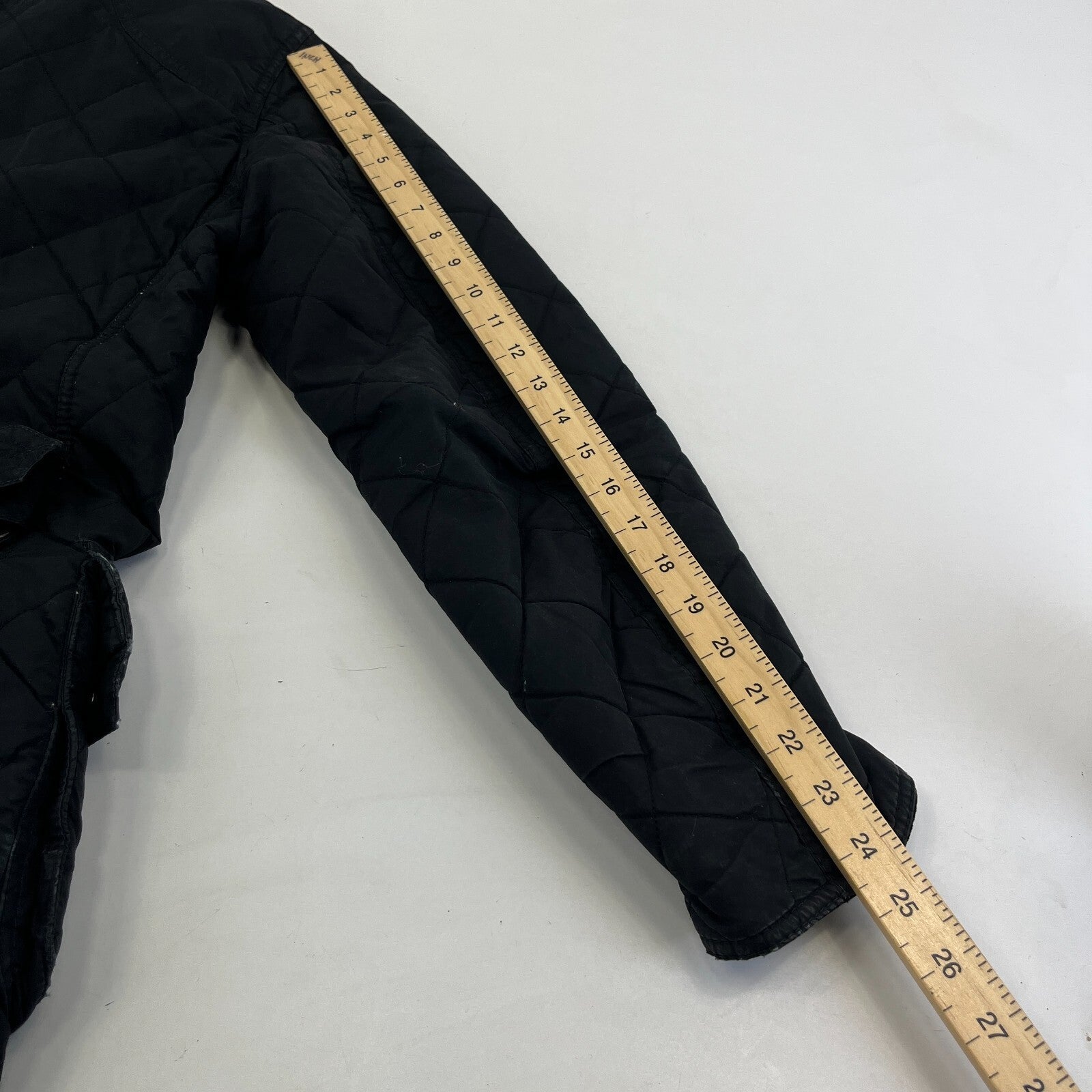 Barbour International Quilted Waxed Cotton Jacket Black with Belt Band Collar S