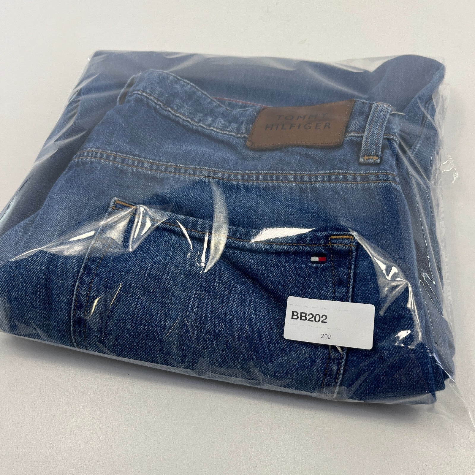 Tommy Hilfiger Womens High Rise Wide Leg Jeans UK size 16 W33" L30" Mid Blue