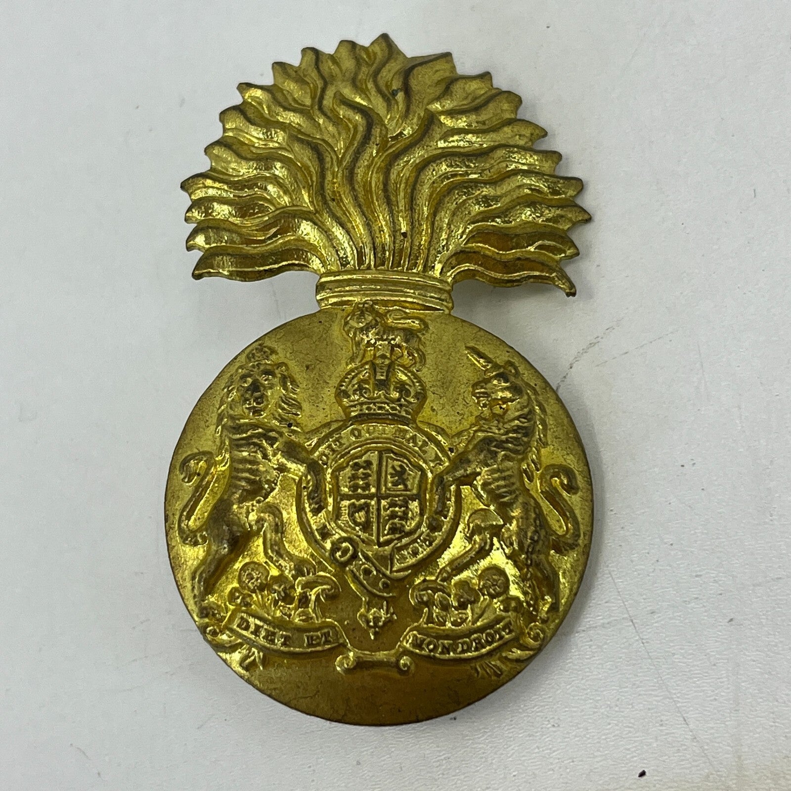 Royal Scots Fusiliers Scottish Regiment Cap Badge 1901-1952 Genuine British Army