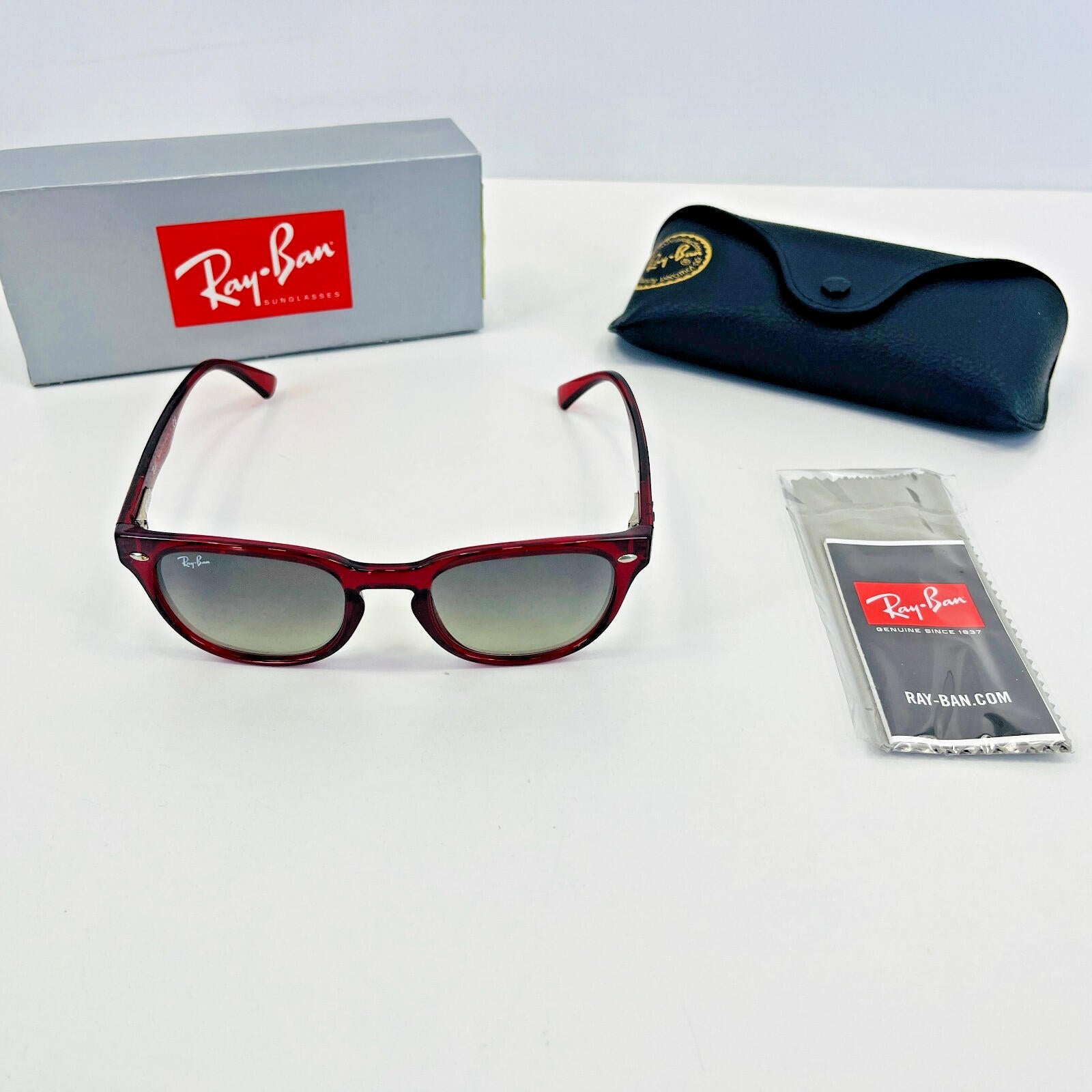 Ray-Ban RB4140 735/32 49/20 145 2N Sunglasses in Red Rubin 49mm Lenses - New