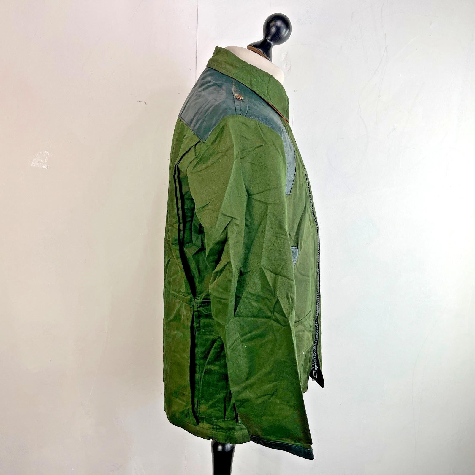 Vintage Turima Sweden Men's Hunting Jacket size Large in Green with Fleece Liner