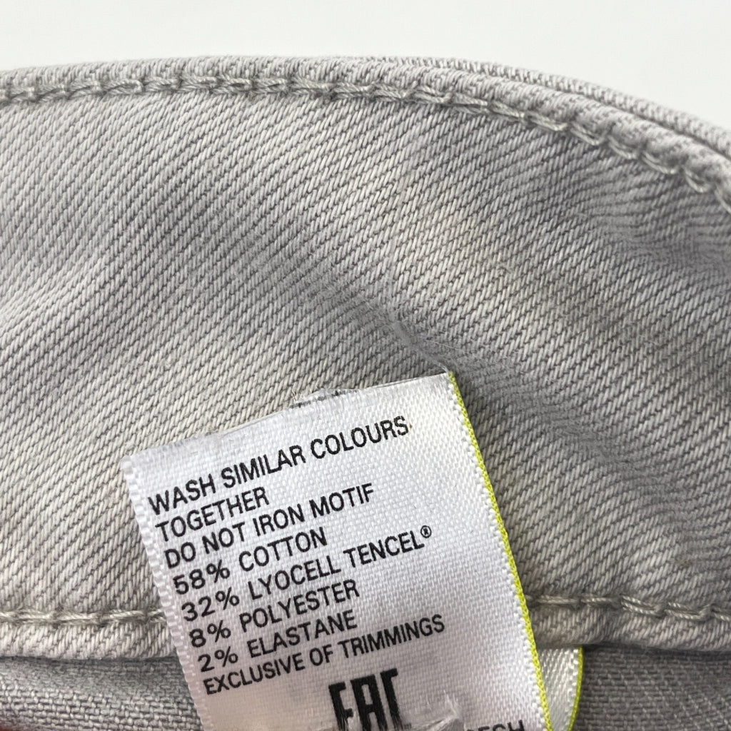 Marks & Spencer Light Grey Super Skinny Jeans - UK size 10R - BNWOT