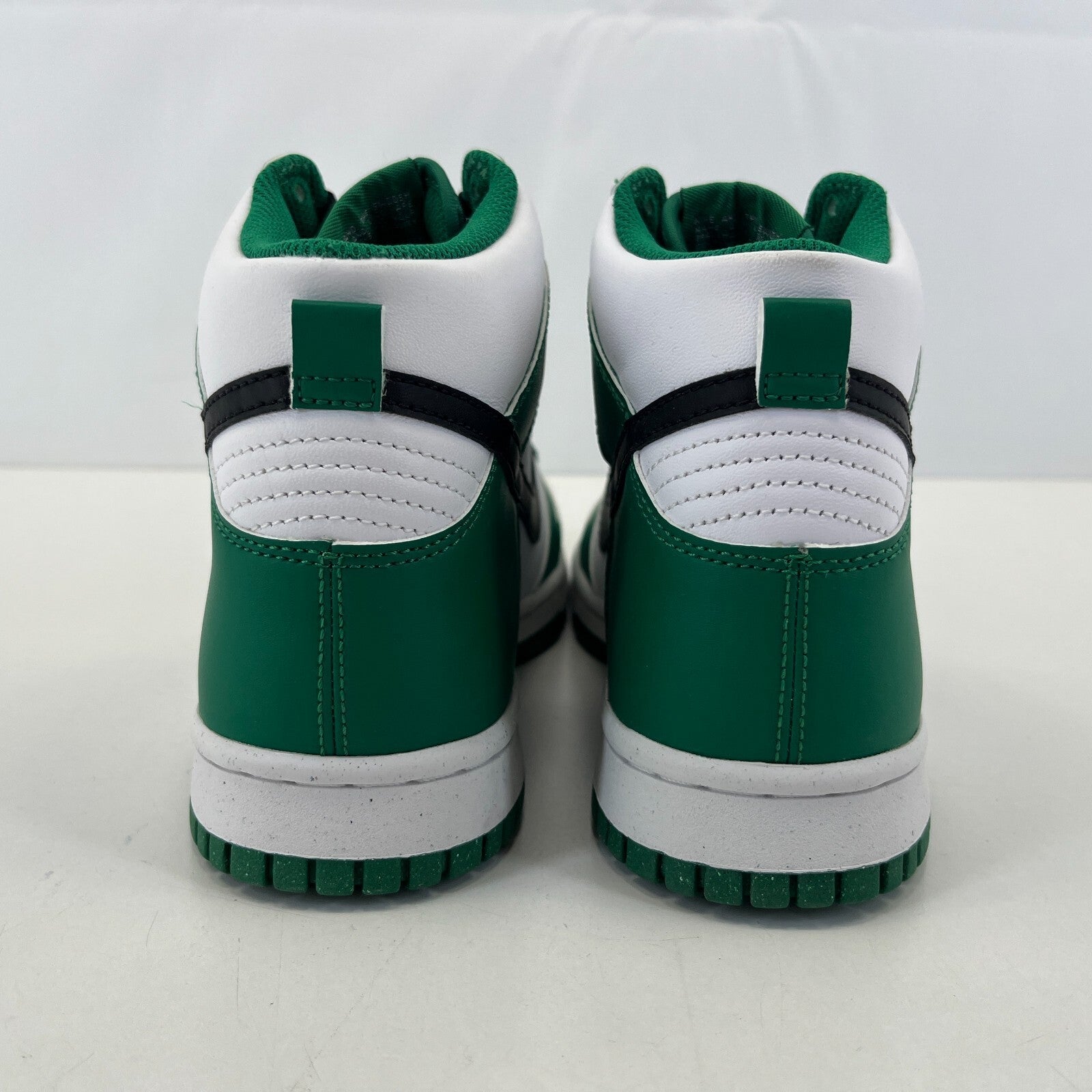 Nike GS Dunk High Celtics Green & White size UK 6 EU 40