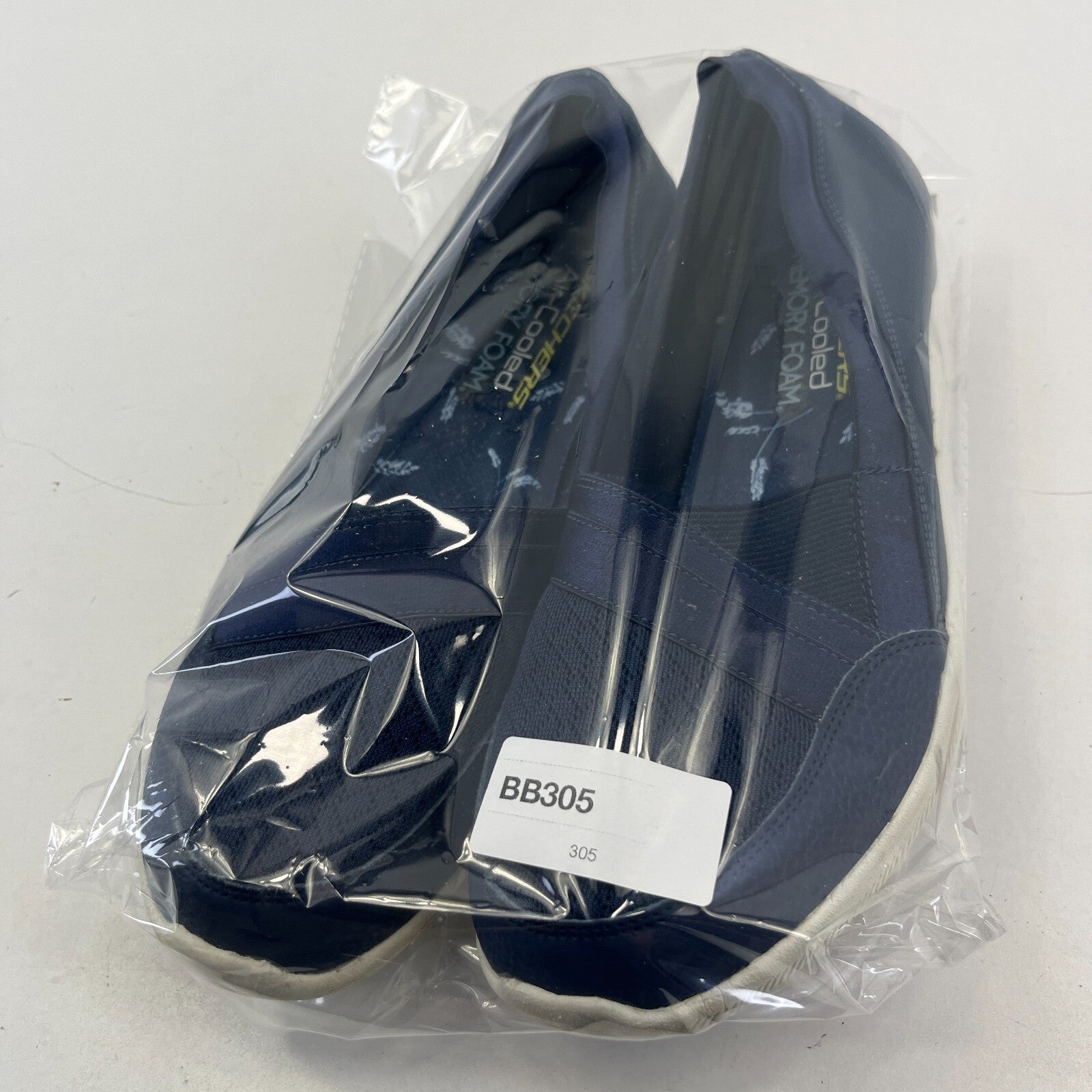 Skechers Women's Slip On Trainers Navy Blue size UK 7 EU 40