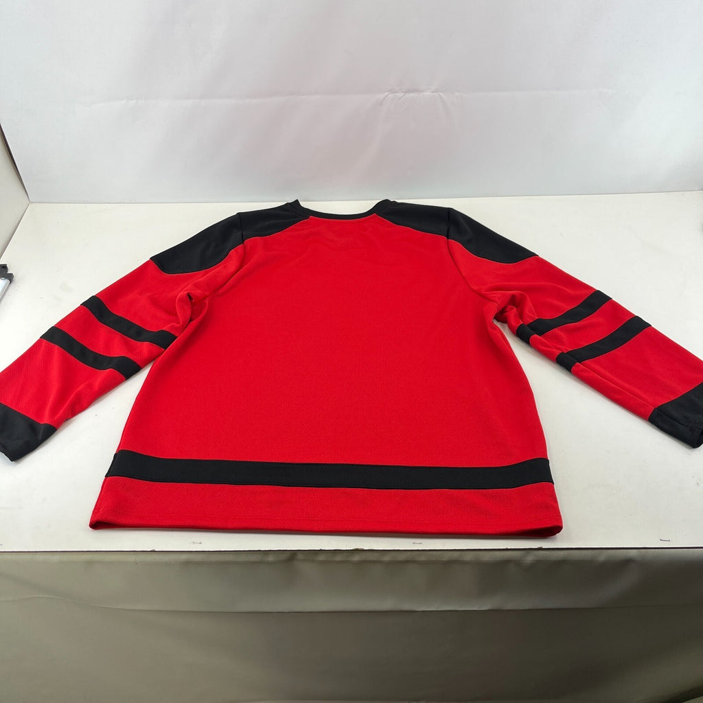 Vintage Canada Hockey Jersey Red/Black Men’s size Large
