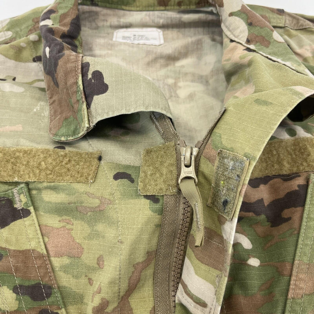 US Army Women's Camo Combat Jacket size 36 Short