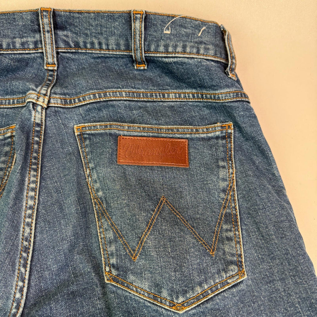 Wrangler Larston Mens Jeans Slim Tapered Skinny Stretch Mid Blue Denim W30" L32"