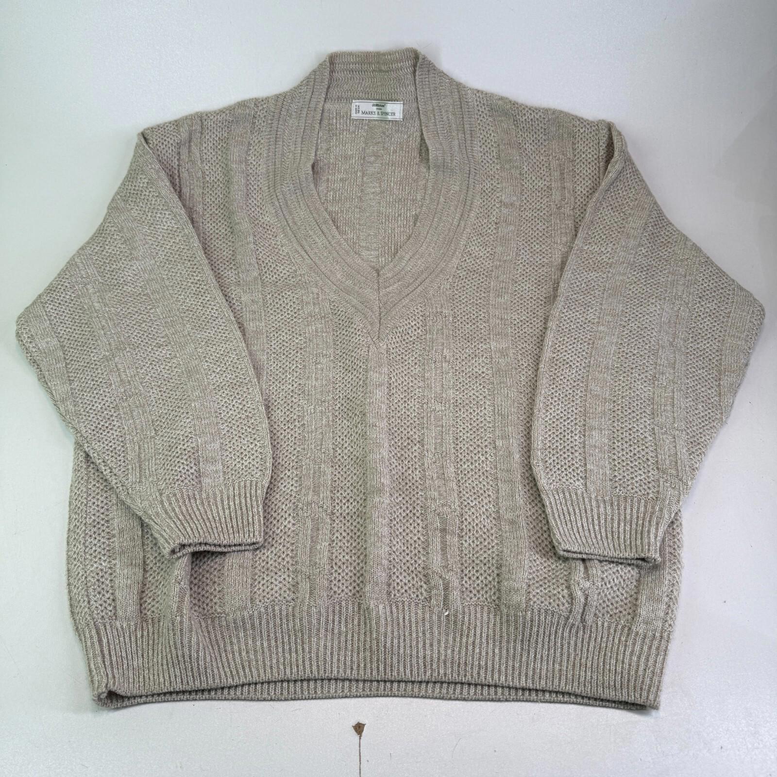 St Michael’s Vintage Varsity Cable Knit Jumper size Medium Beige Made in the UK